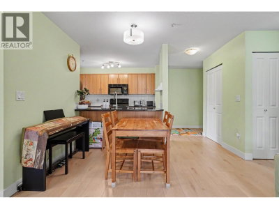3260 ST JOHNS Street | Port Moody British Columbia | Slide Image Eight