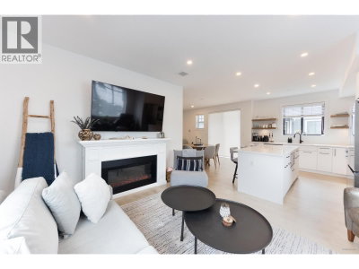 12018 237 Street | Maple Ridge British Columbia | Slide Image Two