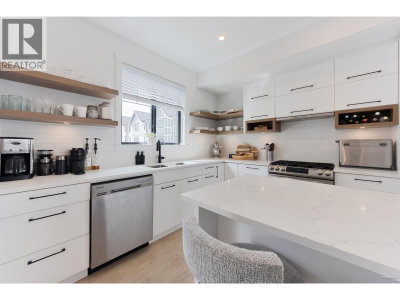 12018 237 Street | Maple Ridge British Columbia | Slide Image Six