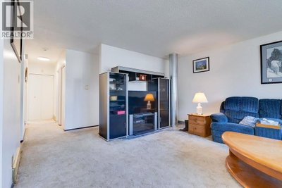 7823 QUEENS Crescent | Prince George British Columbia | Slide Image Ten