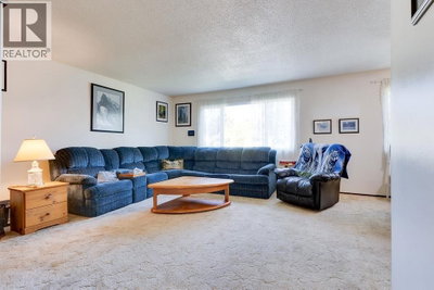 7823 QUEENS Crescent | Prince George British Columbia | Slide Image Eight