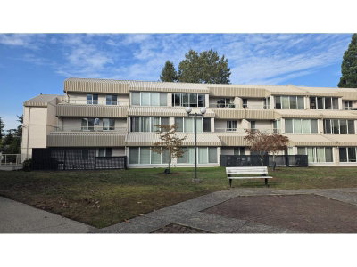 9635 121 Street | Surrey British Columbia | Slide Image Two