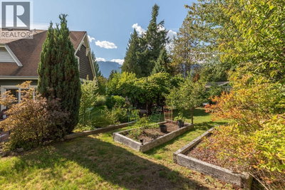 40235 KINTYRE Drive | Squamish British Columbia | Slide Image Twenty-nine