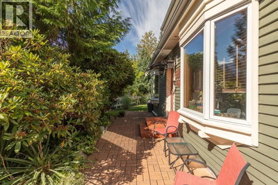 40235 KINTYRE Drive | Squamish British Columbia | Slide Image Six
