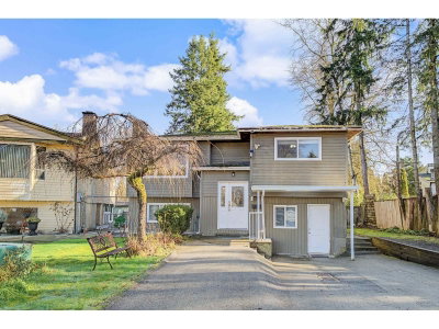 8076 139A Street | Surrey British Columbia | Slide Image Two
