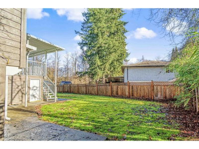 8076 139A Street | Surrey British Columbia | Slide Image Thirty-two