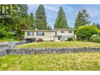 3028 STARLIGHT Way | Coquitlam British Columbia | Slide Image One