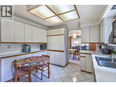 3028 STARLIGHT Way | Coquitlam British Columbia | Slide Image Eighteen