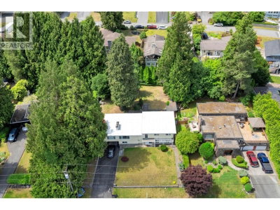 3028 STARLIGHT Way | Coquitlam British Columbia | Slide Image Two