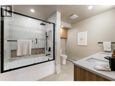 2235 CHAIRLIFT Road | West Vancouver British Columbia | Slide Image Twenty-one
