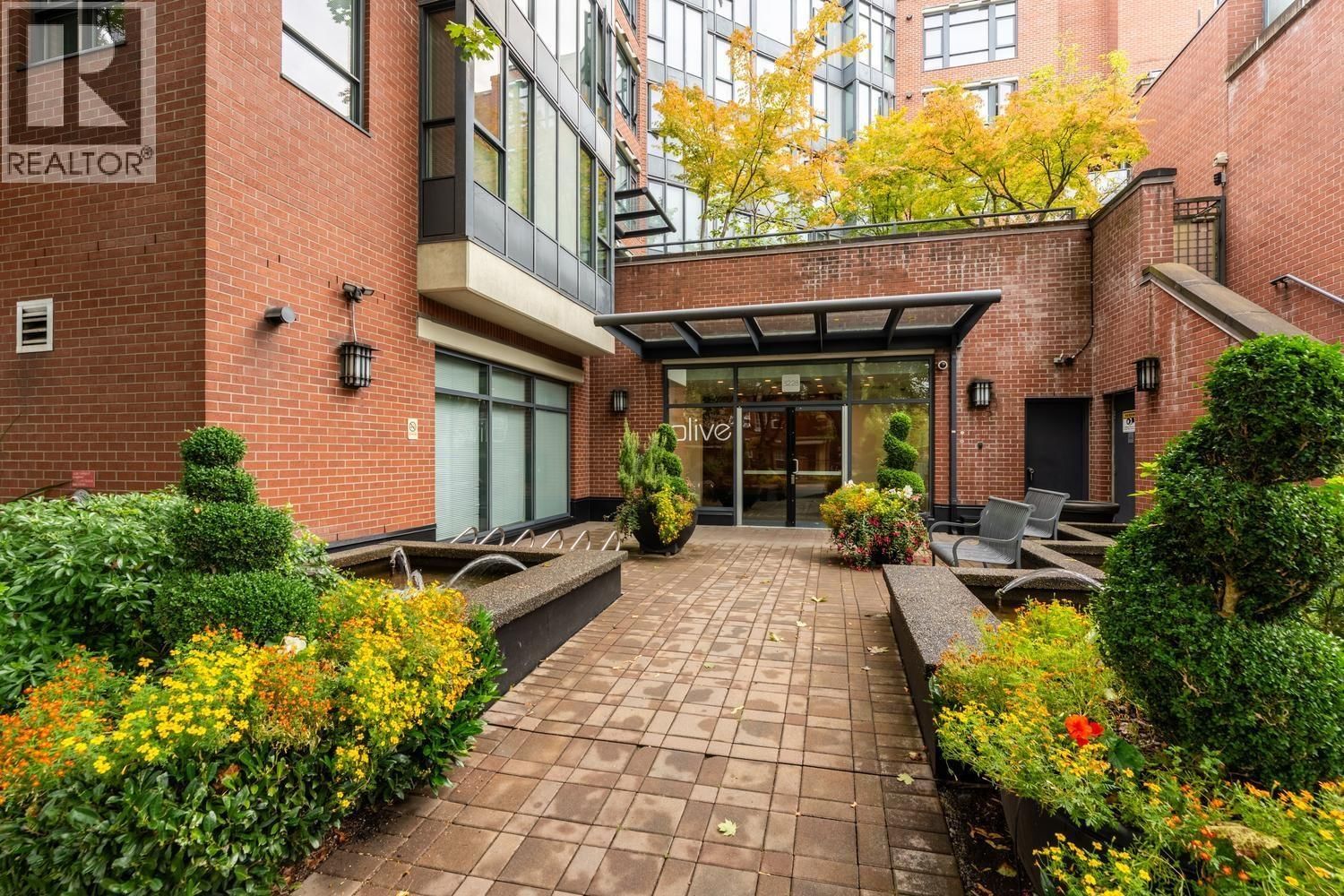 3228 TUPPER Street, Vancouver, British Columbia V5Z 4S7