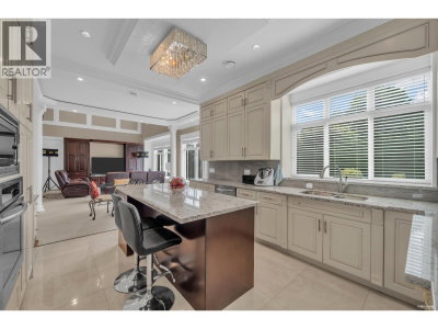 8080 SPIRES Road | Richmond British Columbia | Slide Image Thirteen