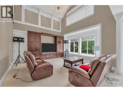 8080 SPIRES Road | Richmond British Columbia | Slide Image Sixteen