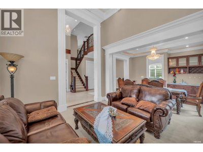 8080 SPIRES Road | Richmond British Columbia | Slide Image Six