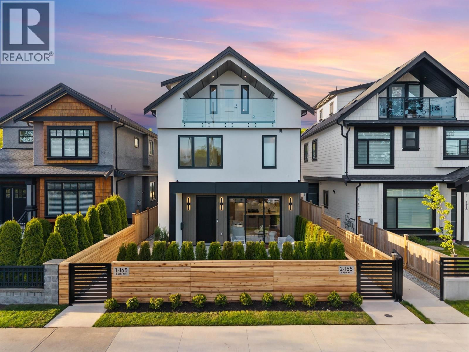 165 45TH Avenue, Vancouver, British Columbia V5W 1W8