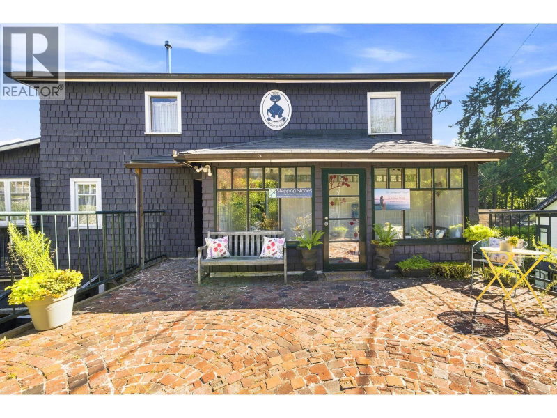 3396 MARINE Drive West Vancouver British Columbia, V7V 1M9 - 6 Bedrooms Home For Sale