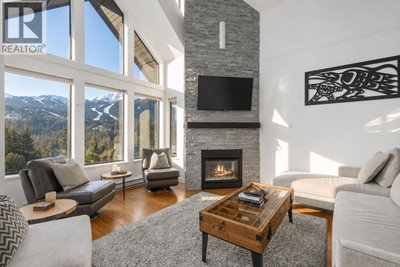 3212 BLUEBERRY Drive | Whistler British Columbia | Slide Image One