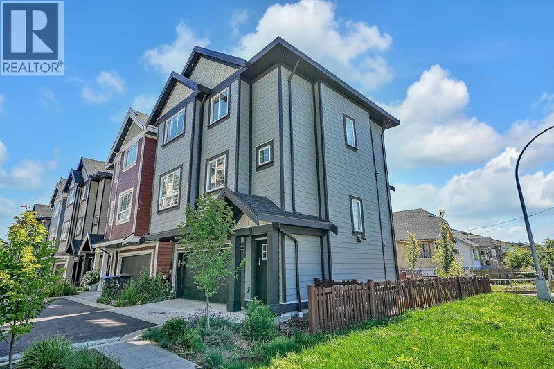 608 EWEN Avenue New Westminster British Columbia, V5R 2S3 - 3 Bedrooms Home For Sale