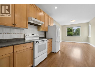 3171 FLINT Street | Port Coquitlam British Columbia | Slide Image Thirteen
