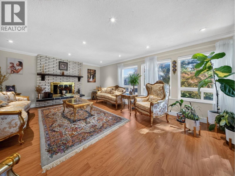 2322 KIRKSTONE Road North Vancouver British Columbia, V7J 3M3 - 5 Bedrooms Home For Sale