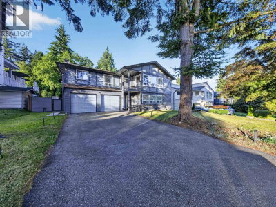 2322 KIRKSTONE Road | North Vancouver British Columbia | Slide Image Forty