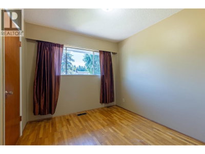 3371 VINCENT Street | Port Coquitlam British Columbia | Slide Image Sixteen