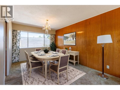 3371 VINCENT Street | Port Coquitlam British Columbia | Slide Image Seven
