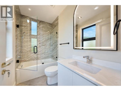 11531 BLUNDELL Road | Richmond British Columbia | Slide Image Twenty-seven