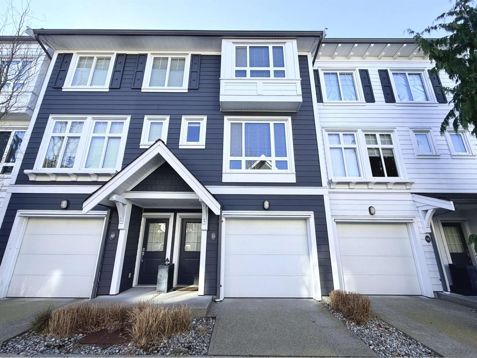 2487 156 Street, Surrey, British Columbia V4P 1C7