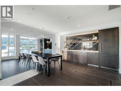 567 CLARKE Road | Coquitlam British Columbia | Slide Image Twenty-eight