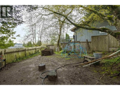2634 ROGATE Avenue | Coquitlam British Columbia | Slide Image Twenty-seven