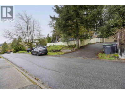 2634 ROGATE Avenue | Coquitlam British Columbia | Slide Image Thirty