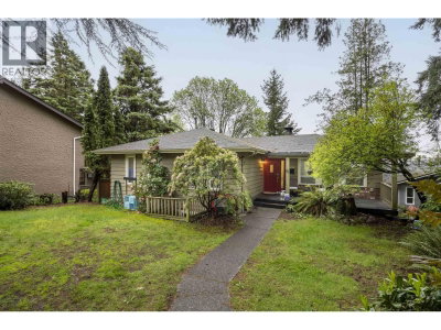 2634 ROGATE Avenue | Coquitlam British Columbia | Slide Image Four