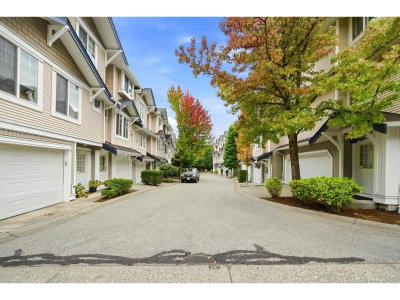 6533 121 Street | Surrey British Columbia | Slide Image Twenty-five