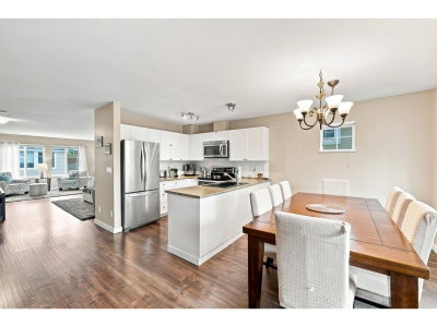 6533 121 Street | Surrey British Columbia | Slide Image Eight