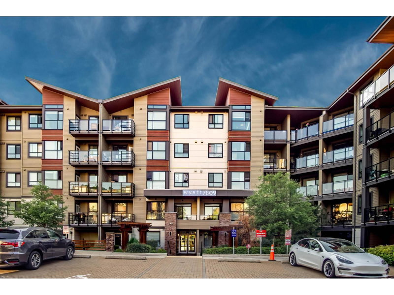 7809 209 Street Langley British Columbia, V2Y 3N6 - 2 Bedrooms Condo For Sale