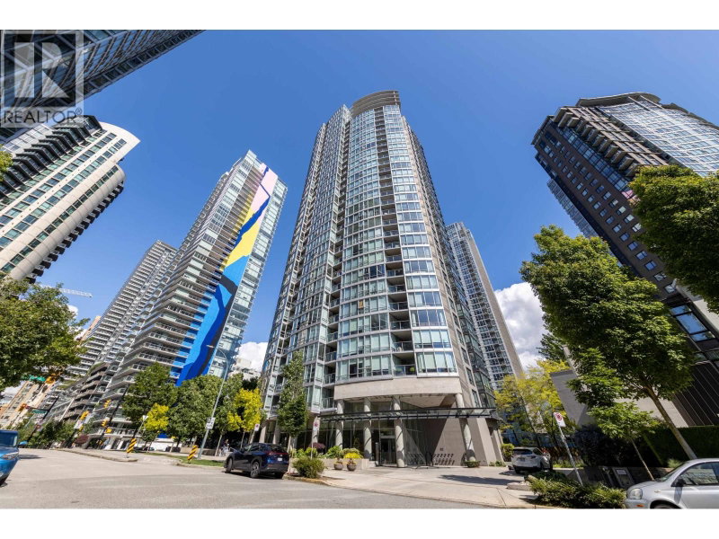 1438 RICHARDS Street Vancouver British Columbia, V6Z 3B8 - 3 Bedrooms Waterfront Condo For Sale