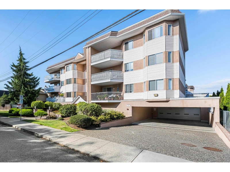 8985 MARY Street Chilliwack British Columbia, V2P 4J4 - 2 Bedrooms Condo For Sale
