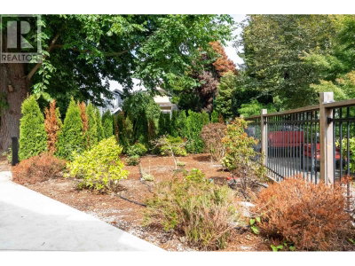 3672 1ST Avenue | Vancouver British Columbia | Slide Image Seventeen