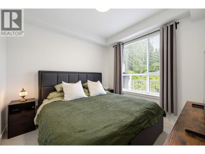 3229 ST JOHNS Street | Port Moody British Columbia | Slide Image Fifteen