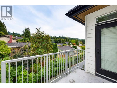3229 ST JOHNS Street | Port Moody British Columbia | Slide Image Eight