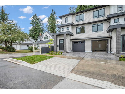 9657 161A Street | Surrey British Columbia | Slide Image Two