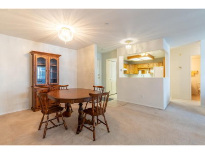 2451 GLADWIN Road North | Abbotsford British Columbia | Slide Image Six
