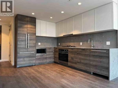1045 AUSTIN Avenue | Coquitlam British Columbia | Slide Image Two