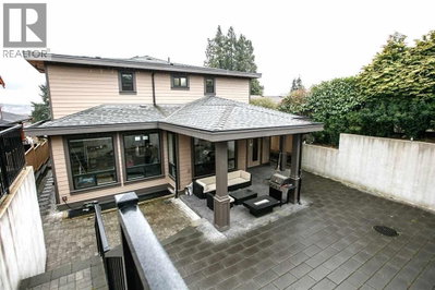 1132 CLOVERLEY Street | North Vancouver British Columbia | Slide Image Sixteen