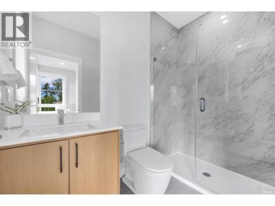 946 DANSEY Avenue | Coquitlam British Columbia | Slide Image Twenty-eight