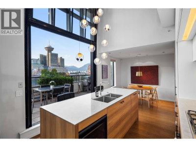 531 BEATTY Street | Vancouver British Columbia | Slide Image One