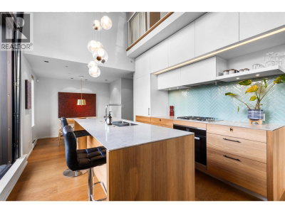 531 BEATTY Street | Vancouver British Columbia | Slide Image Eight