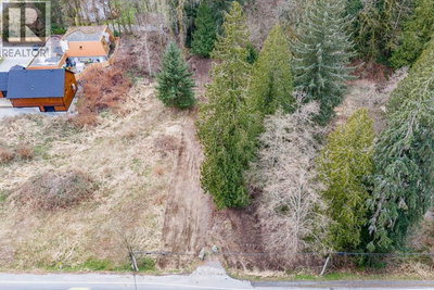 12041 256TH Street | Maple Ridge British Columbia | Slide Image Four