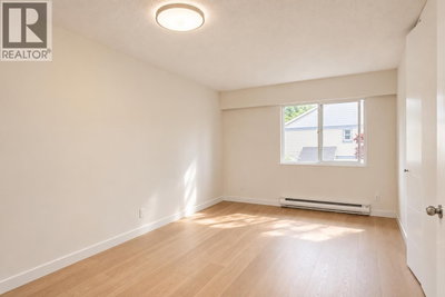 7300 LEDWAY Road | Richmond British Columbia | Slide Image Twelve